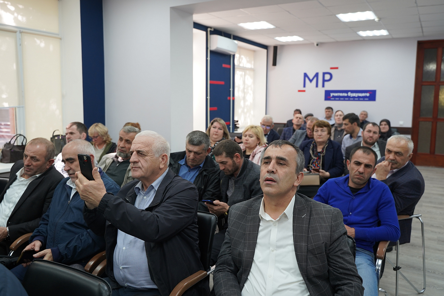 В ЦНППМ прошло совещание с директорами школ