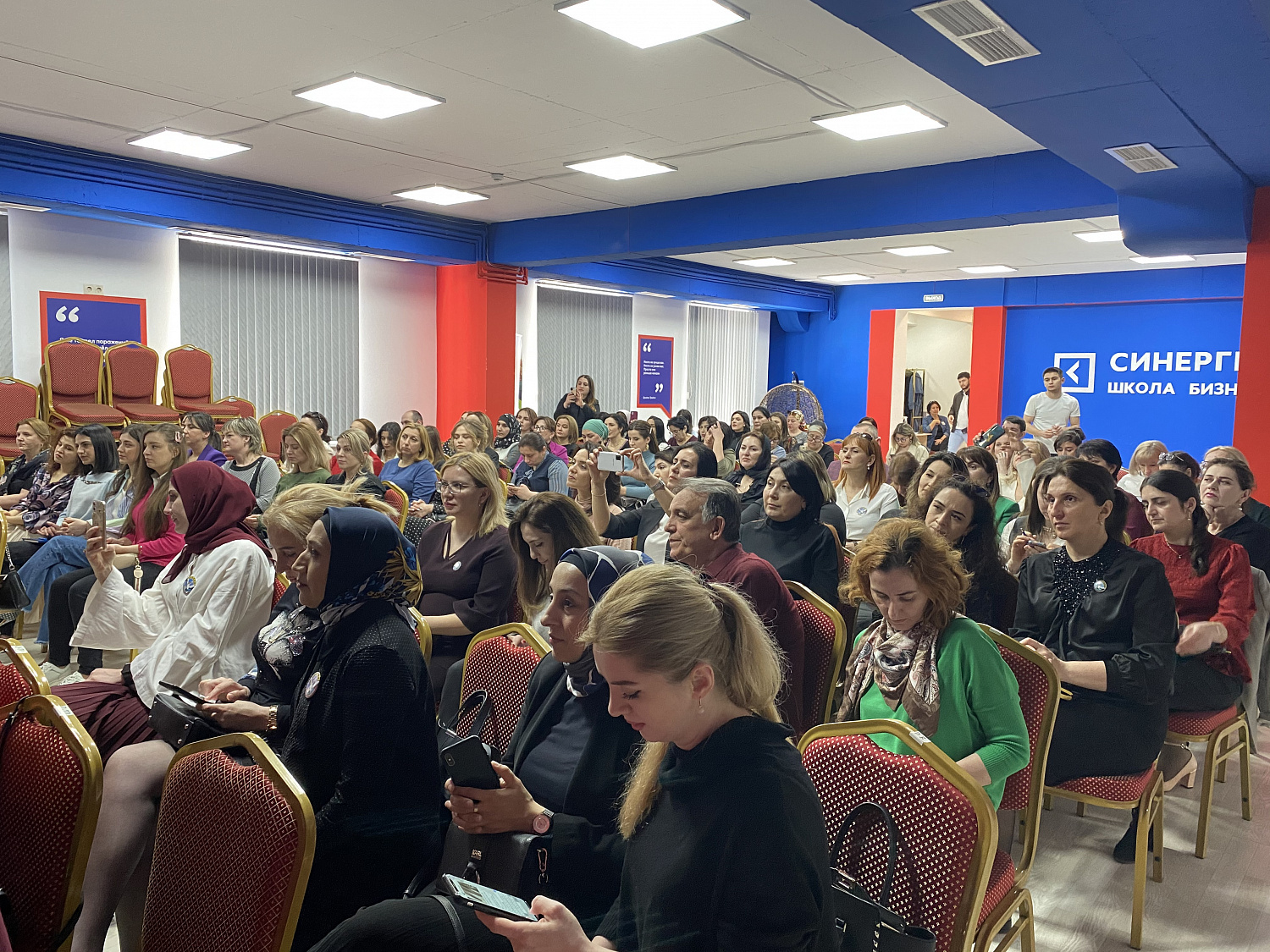 Менеджеры  Центра «Учитель будущего» приняли участие в форуме  «Учителя года России в Махачкале»