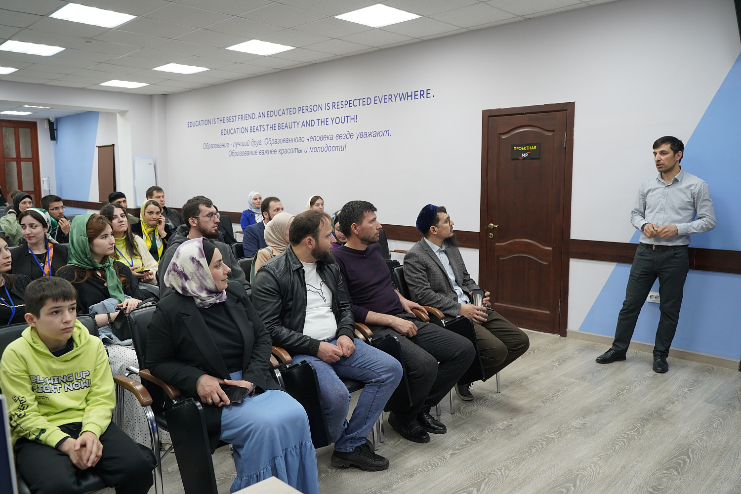 ЦНППМ посетили финалисты проекта «Лидеры в образовании» Чеченской республики